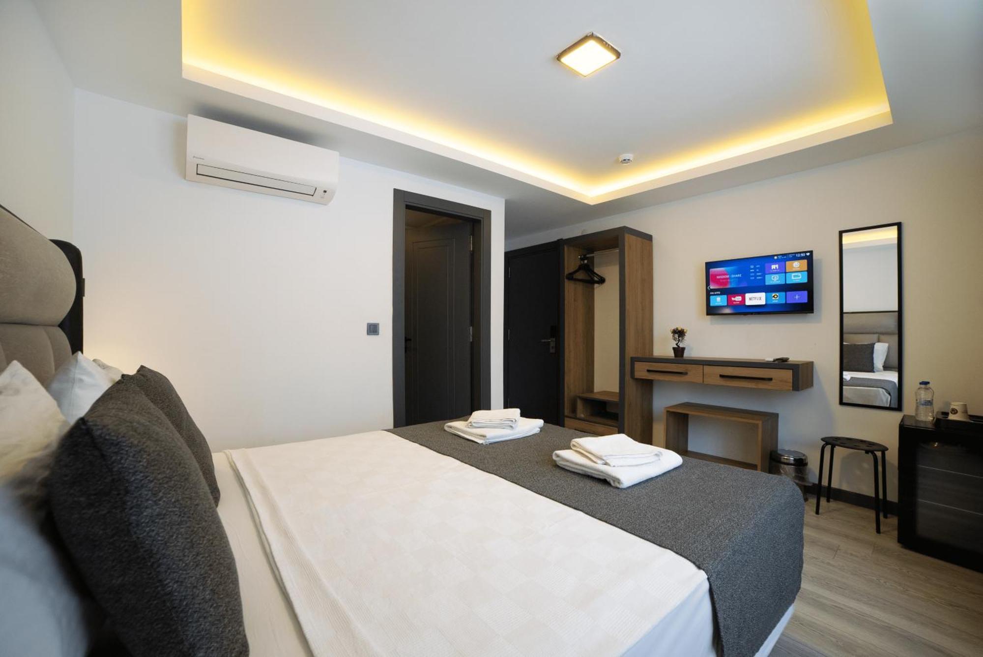 Kriti Hotel Анталія Екстер'єр фото